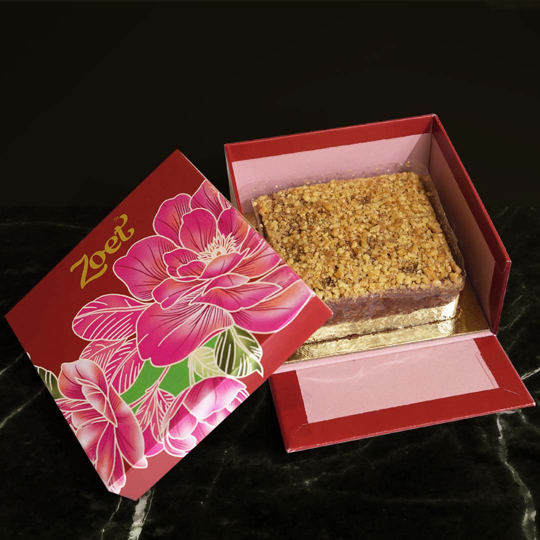 Date & Walnut Cake Gift Box